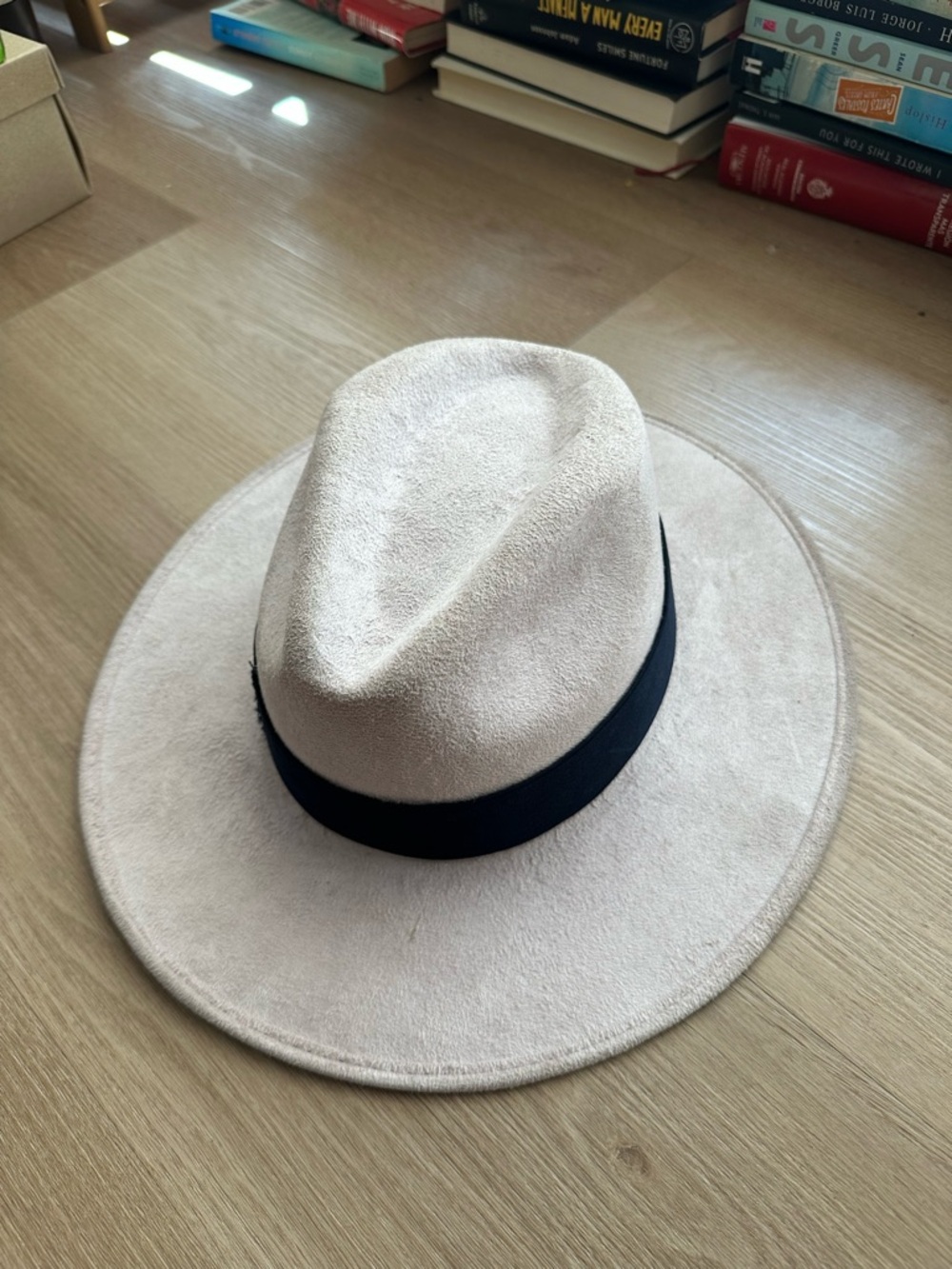 Women’s  Hat with Black Band